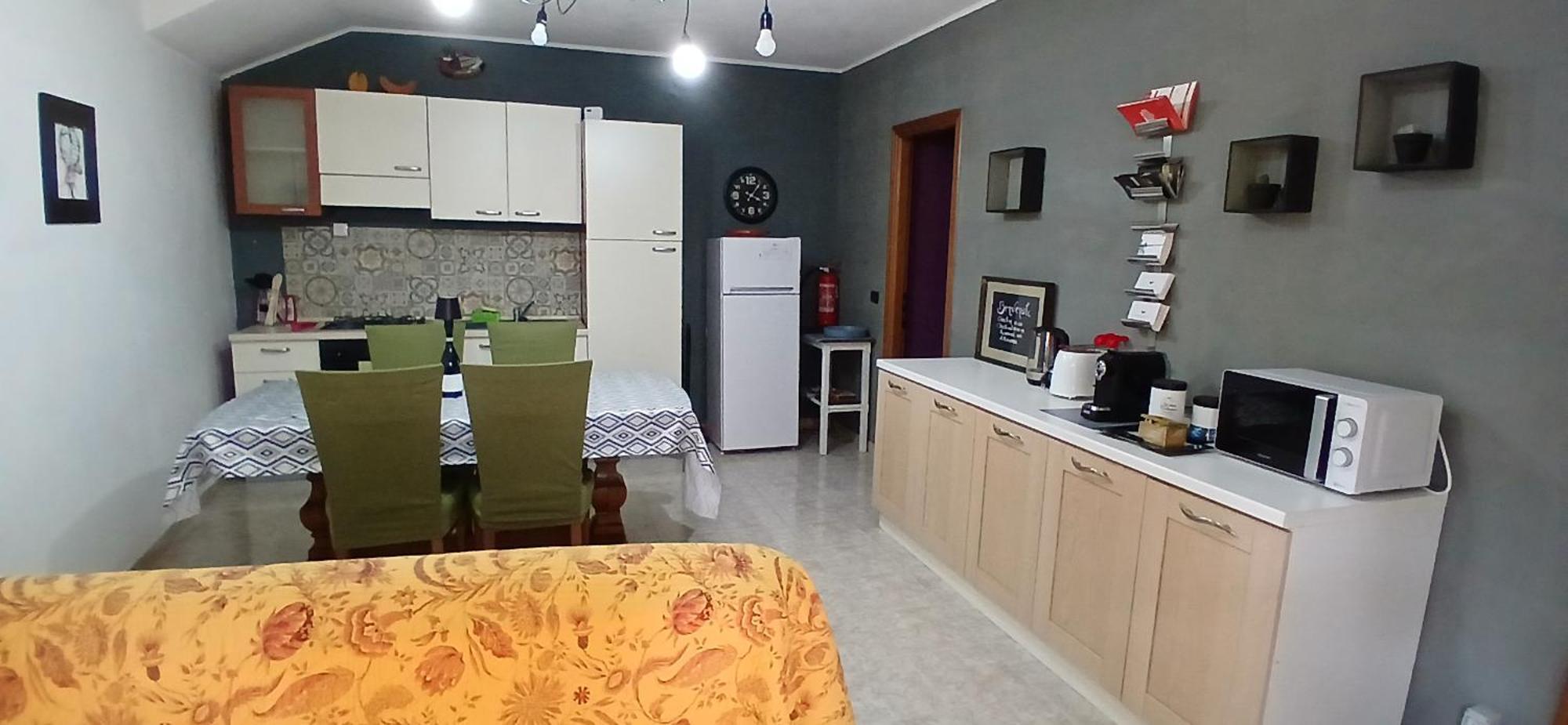 Casa Vacanza Il Colle Del Vento Calosso Exteriér fotografie